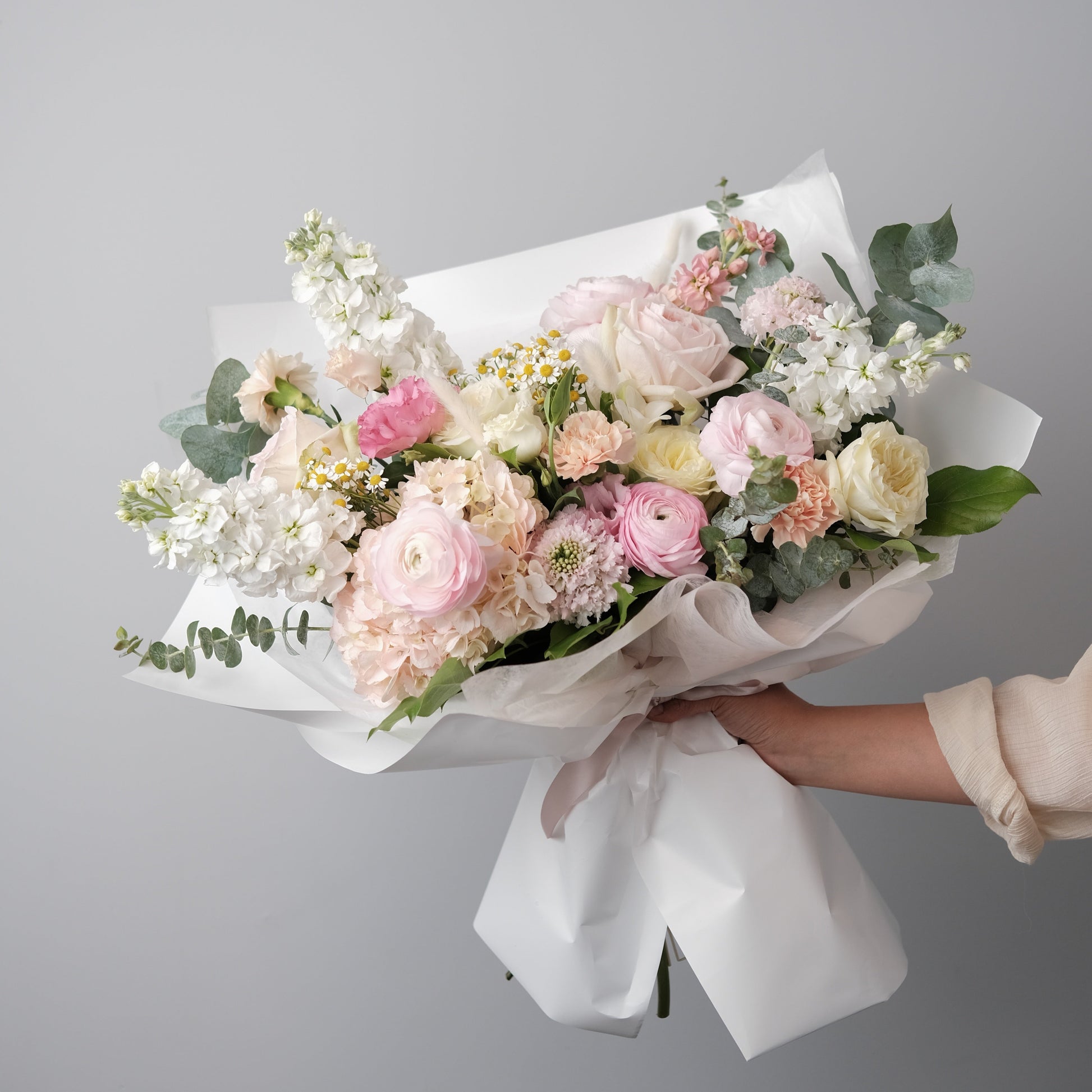 Blushy Elegance Bouquet