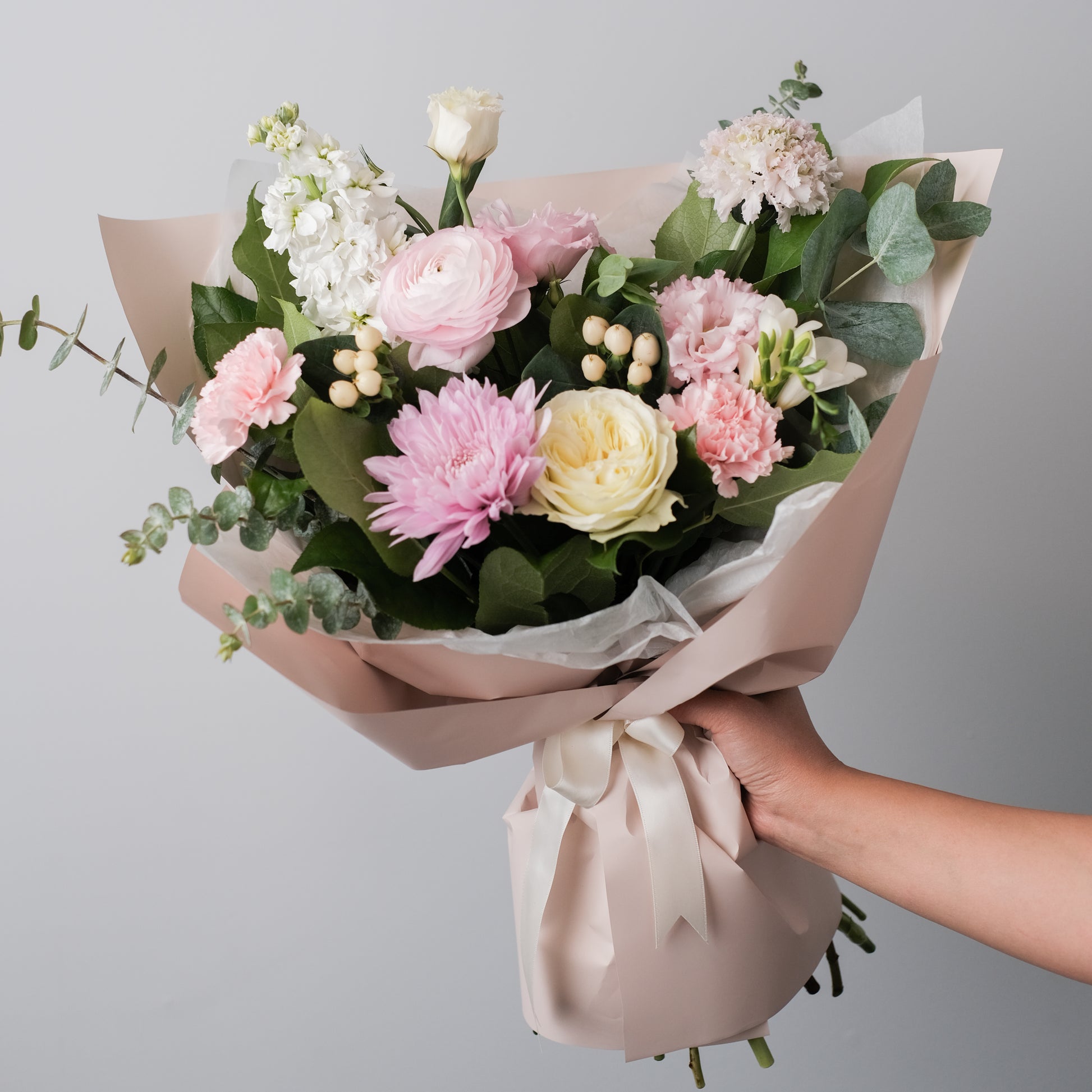 Designer’s Choice: Soft & Delicate Bouquet