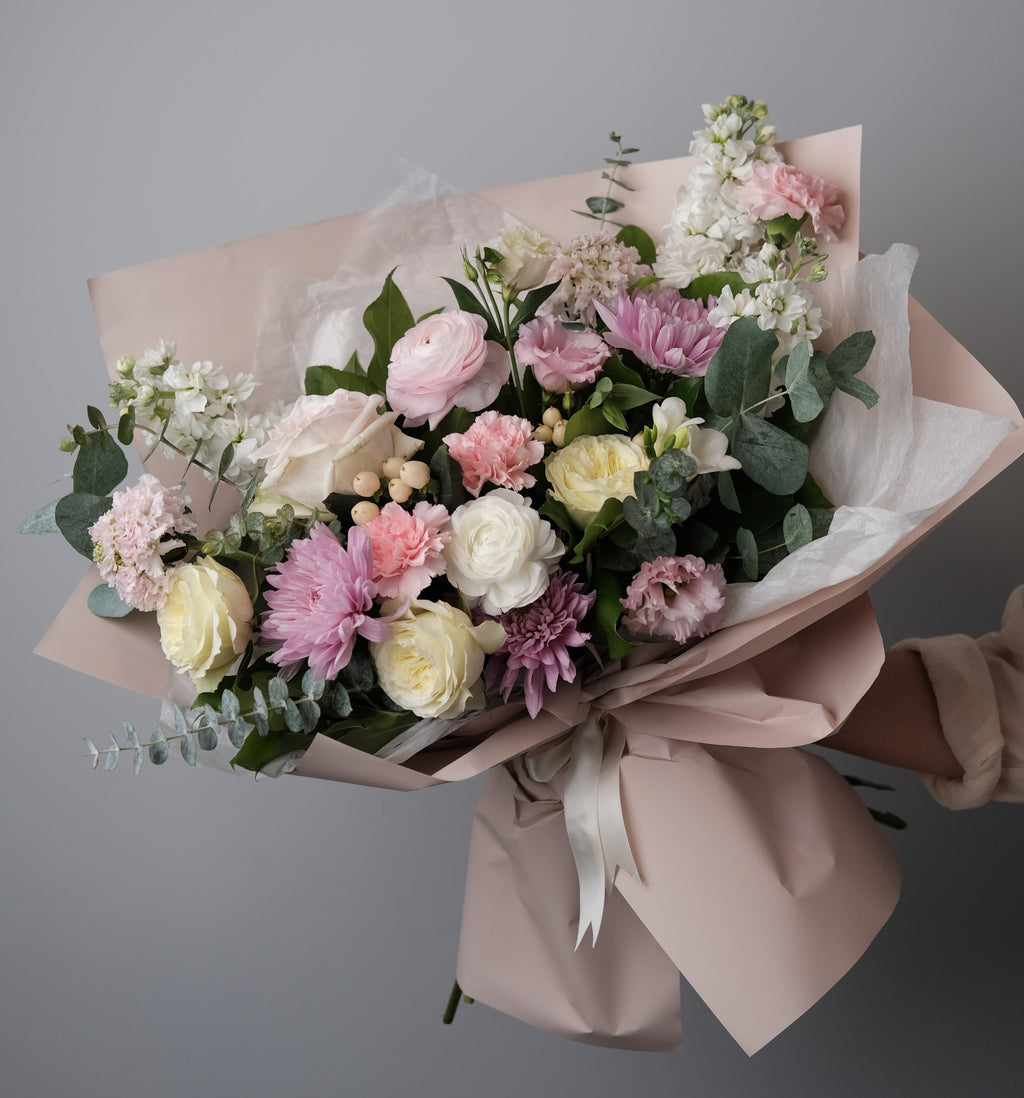 Designer’s Choice: Soft & Delicate Bouquet