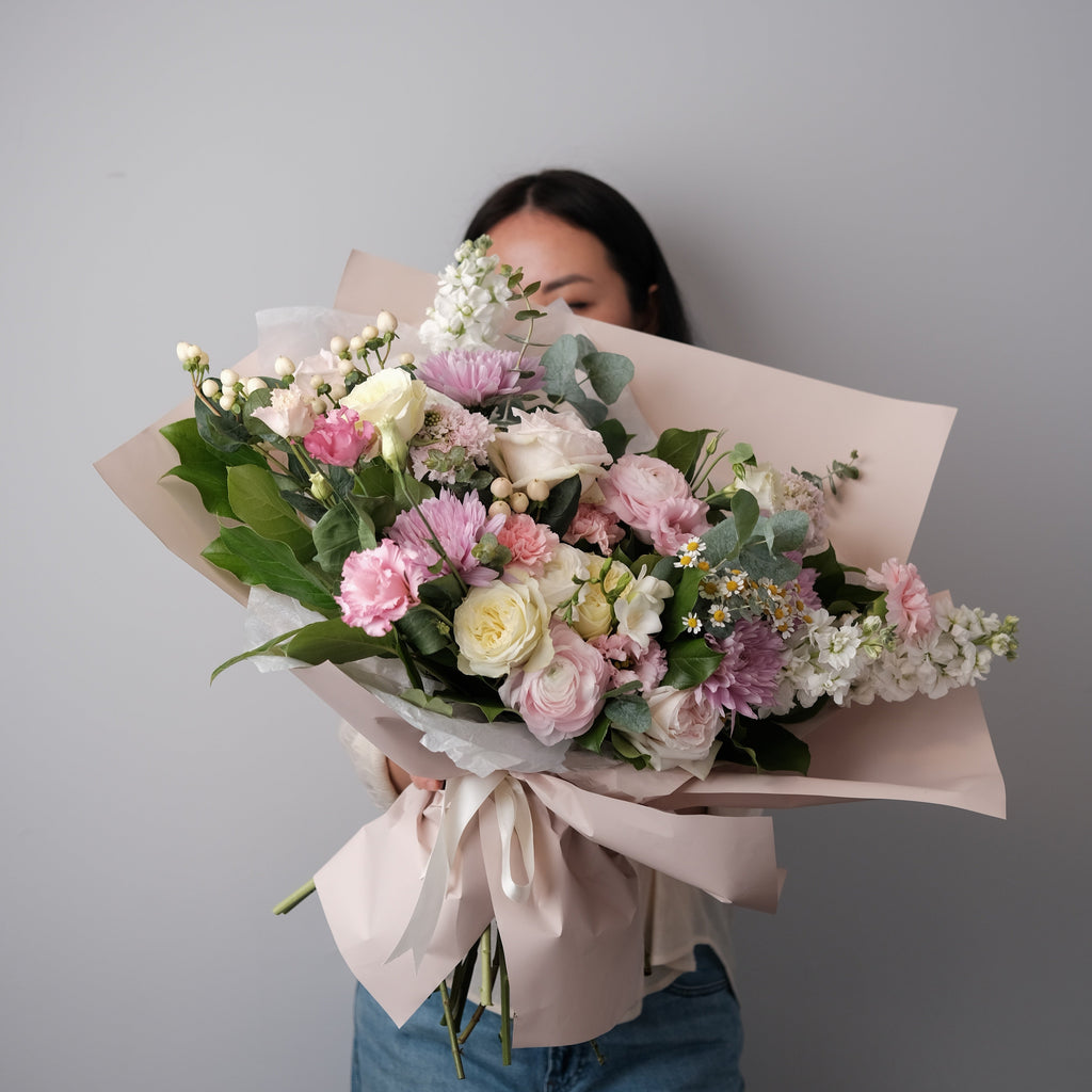 Designer’s Choice: Soft & Delicate Bouquet