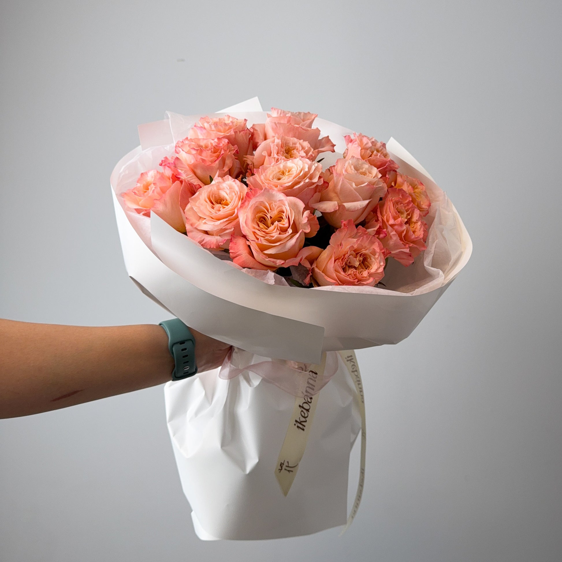 Pinky Peach Roses Bouquet
