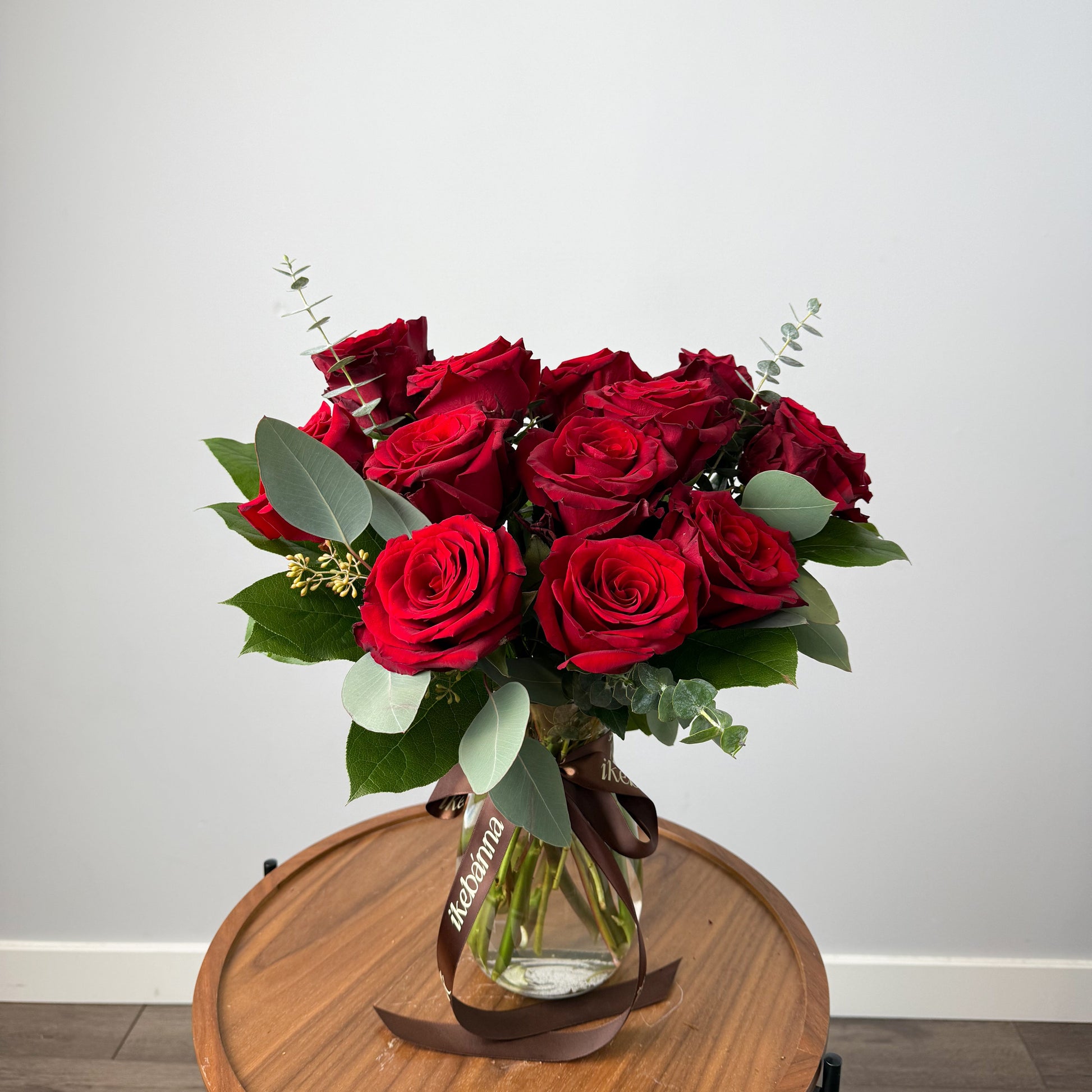 Classic Red Roses – Vase Arrangement