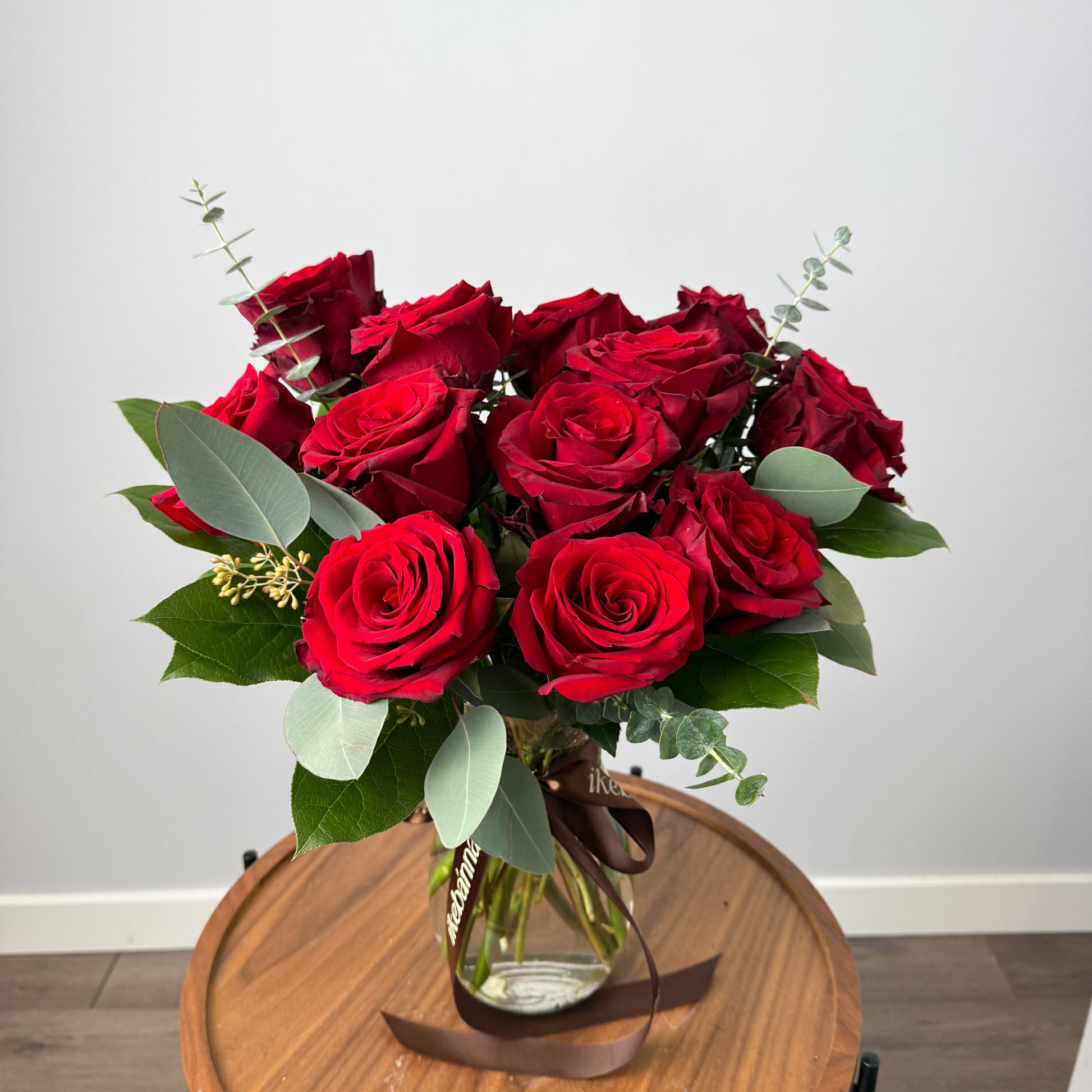 Classic Red Roses – Vase Arrangement