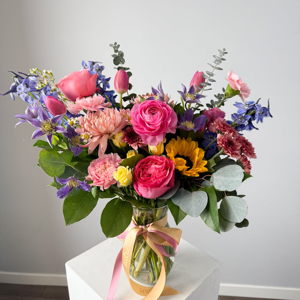 Designer’s Choice Bright & Cheerful Vase Arrangement