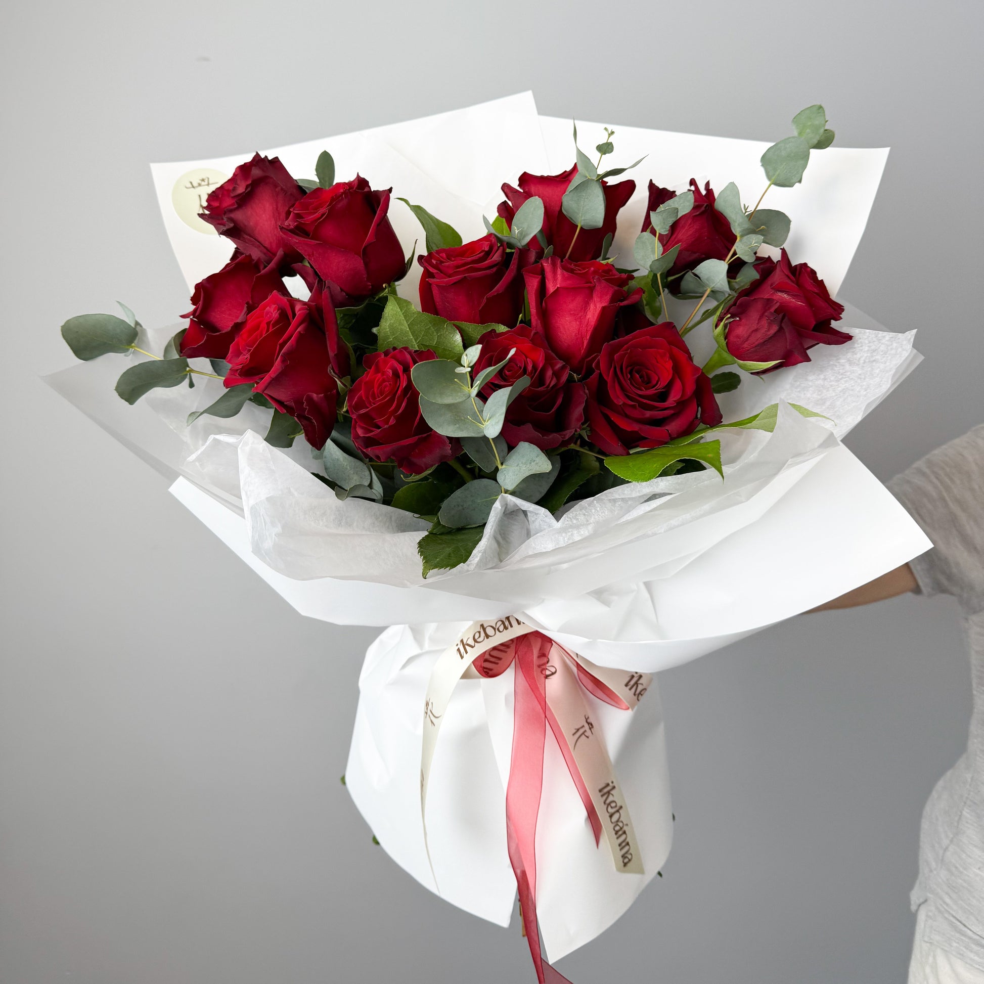 Classic Red Roses Bouquet
