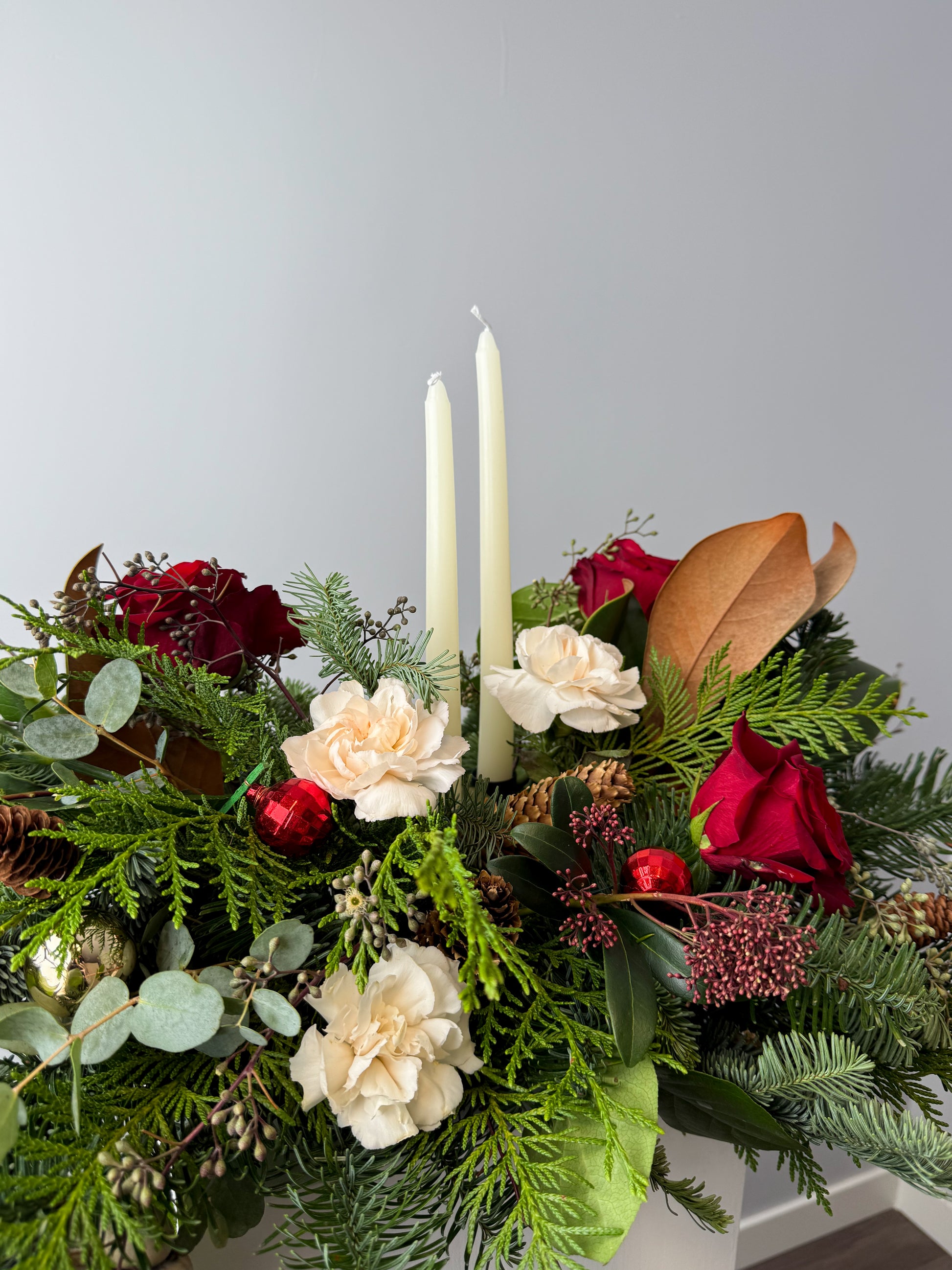 Holiday Table Arrangement
